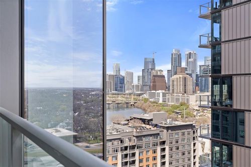 1706-44 East Ave, Austin, TX, 78701 | Card Image