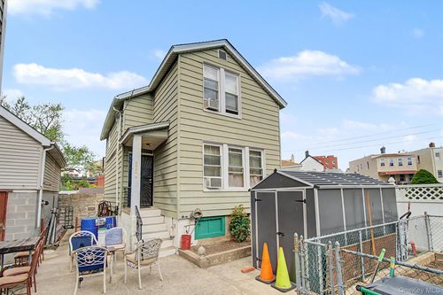 1608 Merry Ave, Bronx, NY, 10461-5547 | Card Image
