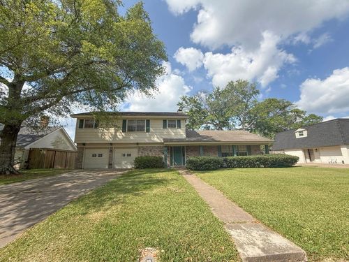 5970 Tangledahl Ln, Beaumont, TX, 77706-2520 | Card Image