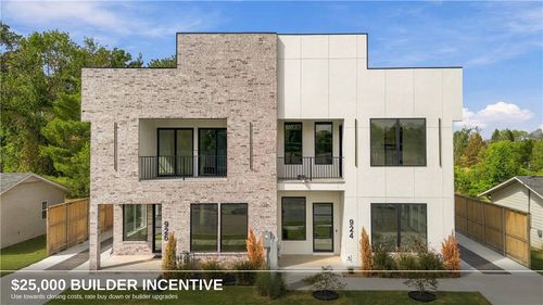 924 Se G Street, Bentonville, AR, 72712 | Card Image
