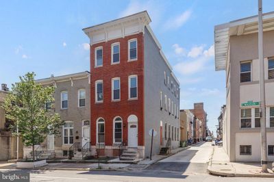 2107 E Madison Street, Townhouse with 4 bedrooms, 2 bathrooms and null parking in BALTIMORE MD | Image 2