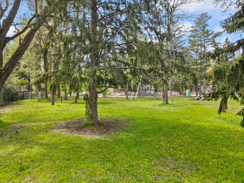 2322 Bennington Gate, Oakville, ON, L6J6C2 | Card Image