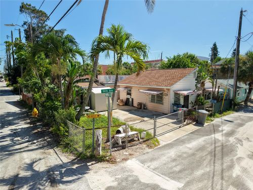 100 94th Ave, TREASURE ISLAND, FL, 33706-3324 | Card Image