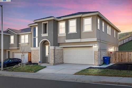 3361 Vista Meadows Dr, Pittsburg, CA, 94565-2565 | Card Image