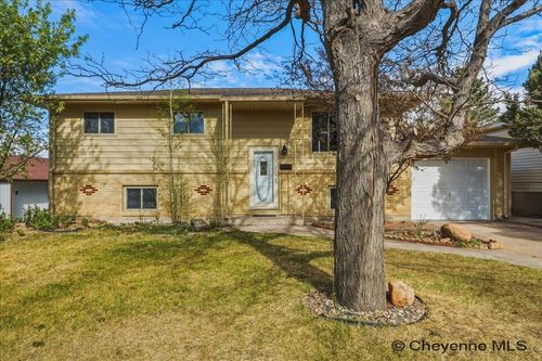 7007 Windsor Blvd, Cheyenne, WY, 82009-2808 | Card Image
