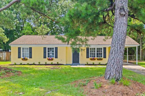 3251 Starlett Ave, North Charleston, SC, 29420-8802 | Card Image