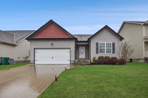 512 Falkland Cir, Clarksville, TN, 37042-1455 | Card Image