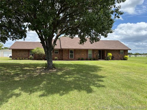 67 Magnolia Drive, Lone Grove, OK, 73401 | Card Image