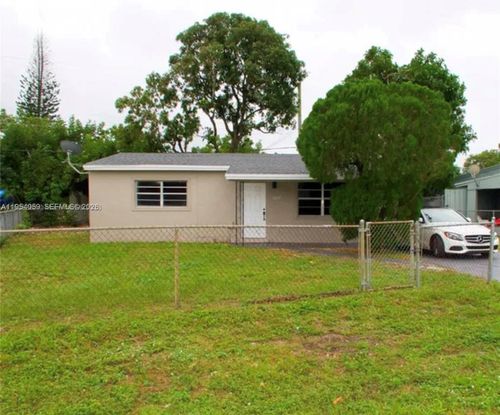 3020-3020 Nw 17th Ct, Fort Lauderdale, FL, 33311-3249 | Card Image