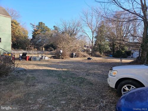 89-87 W Broadway, Salem, NJ, 08079-1330 | Card Image