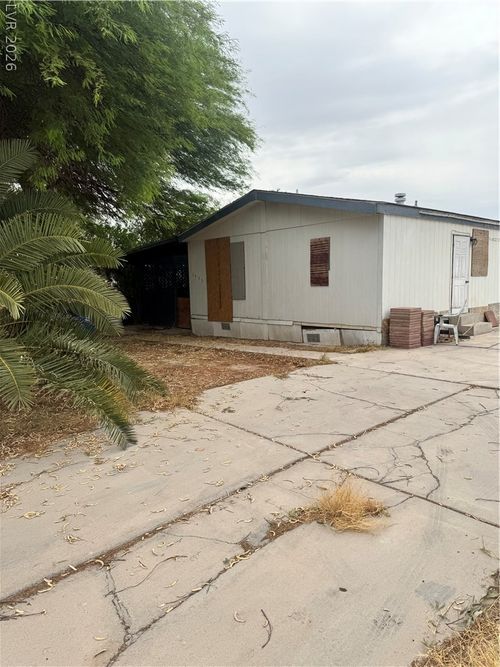 3473 Happy Jack Dr, Las Vegas, NV, 89115-2758 | Card Image