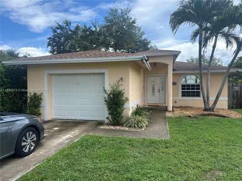 100 Nw 3rd Ave, Hallandale Beach, FL, 33009-4135 | Card Image