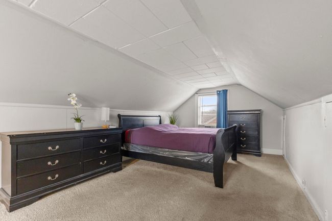 Primary Bedroom - Upper | Image 16