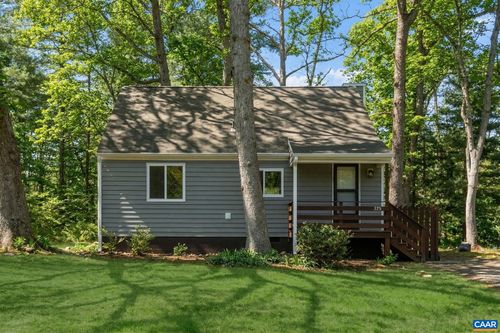 375 Fence Rd, EARLYSVILLE, VA, 22936-9305 | Card Image