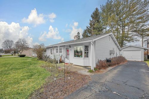 476 W Shields St, Newark, OH, 43055-4354 | Card Image