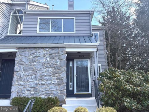 802 Chanticleer, CHERRY HILL, NJ, 08003-4811 | Card Image