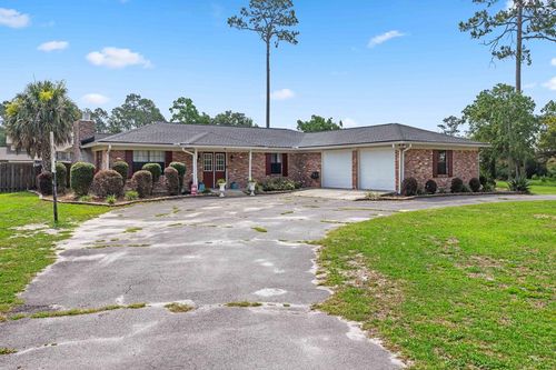 3837 Glen Meade Dr, Valdosta, GA, 31601-2748 | Card Image