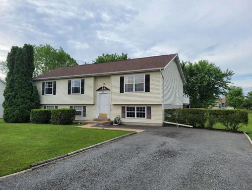 6918 Maplewood Dr, Bealeton, VA, 22712-9410 | Card Image