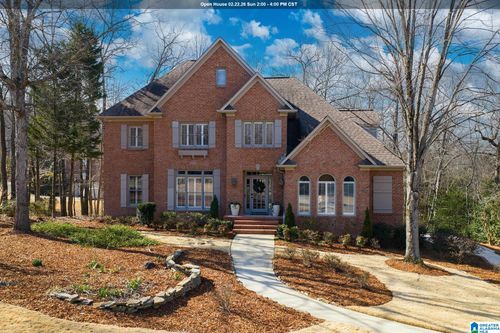 7204 N Highfield Ln, Hoover, AL, 35242-7242 | Card Image