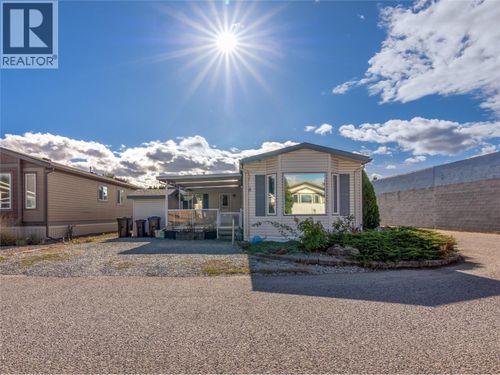 4-670 Mccurdy Rd, Kelowna, BC, V1X2P5 | Card Image