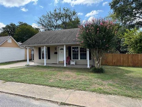 416 Jackman St, Benton, AR, 72015-5120 | Card Image