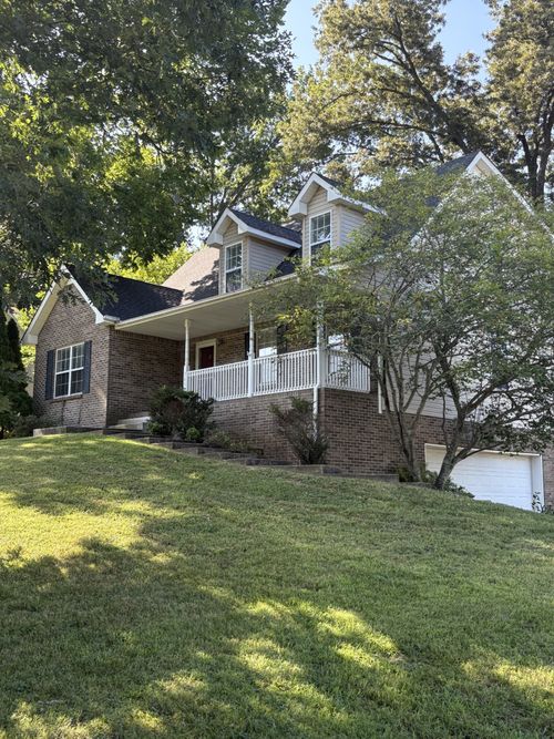 3439 Heatherwood Trce, Clarksville, TN, 37040-5736 | Card Image