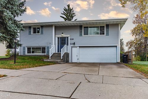 405 E Interstate Ave, Bismarck, ND, 58503-1169 | Card Image