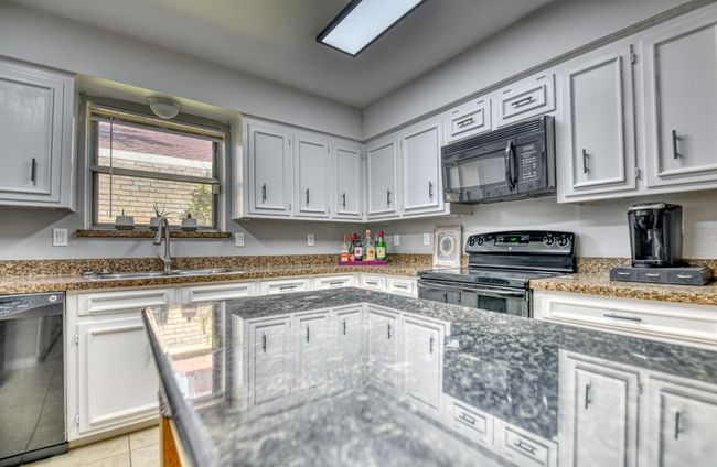 433 Tall Oaks Ln, House other with 3 bedrooms, 2 bathrooms and null parking in Richardson TX | Image 14