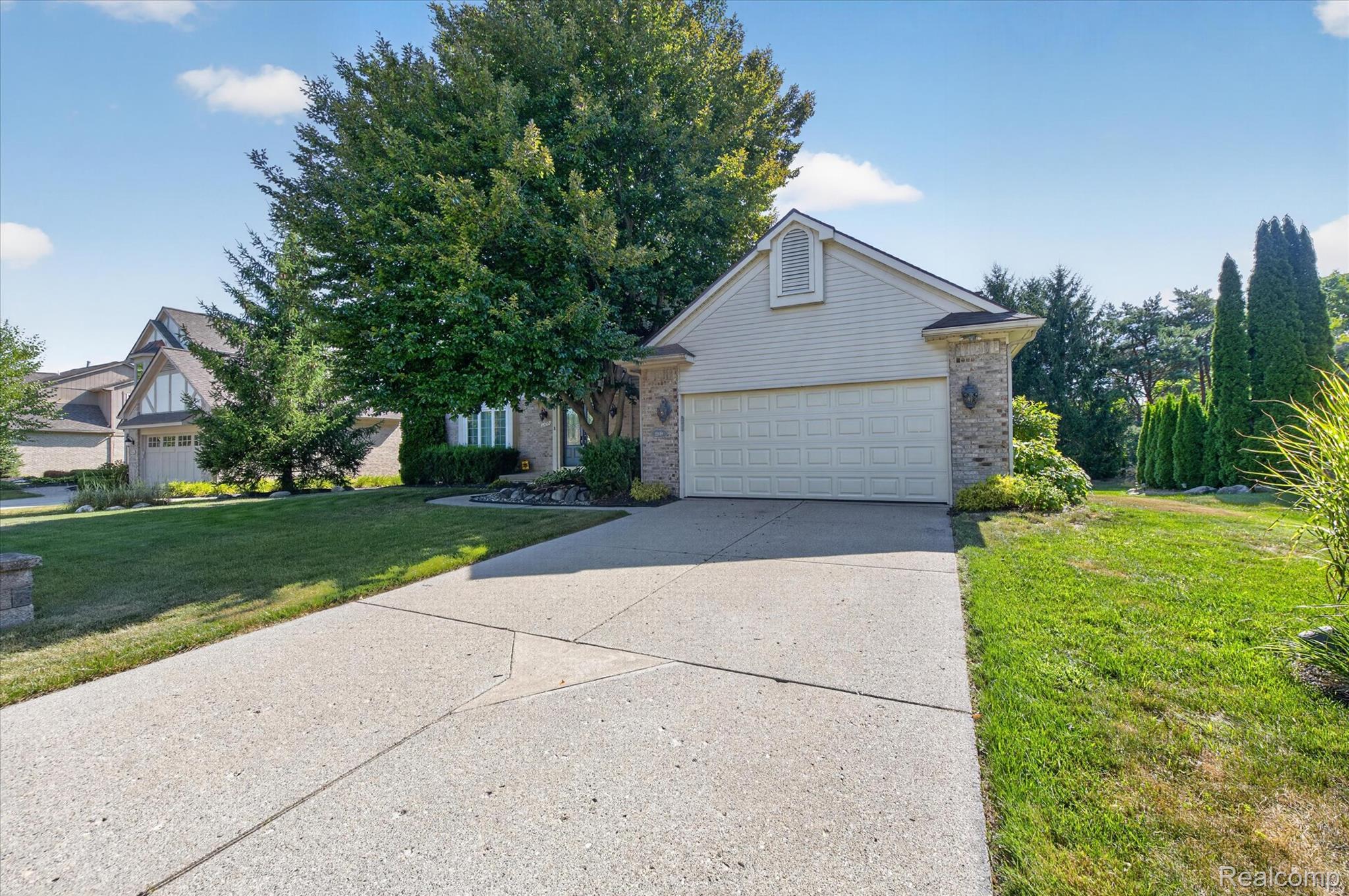 Residential in Novi 4