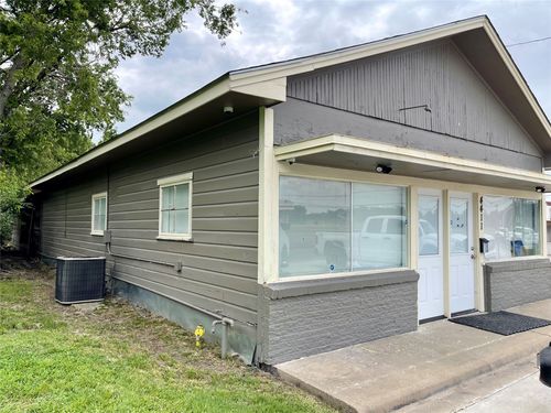 4411 Moulton St, Greenville, TX, 75401-5845 | Card Image