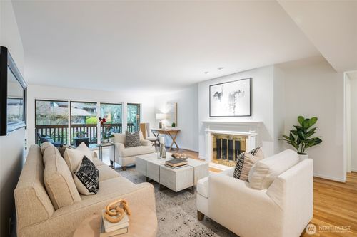 n4-1606 Ne 140th St, Seattle, WA, 98125-3228 | Card Image