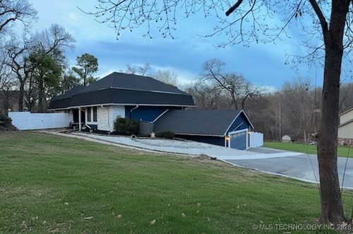 3741 E 108th St, Tulsa, OK, 74137-6700 | Card Image