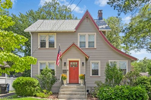 1112 Dorsey Pl, Plainfield, NJ, 07062-2208 | Card Image