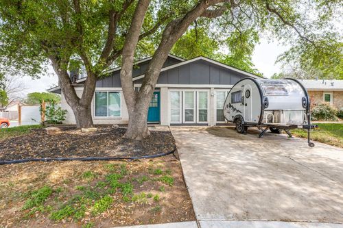 6309 Woodhue Dr, Austin, TX, 78745-3761 | Card Image