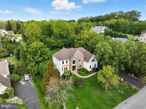 2099 Deep Meadow Ln, Lansdale, PA, 19446-7409 | Card Image