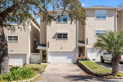 246 E 3rd Street, Panama City, FL, 32401 | Card Image