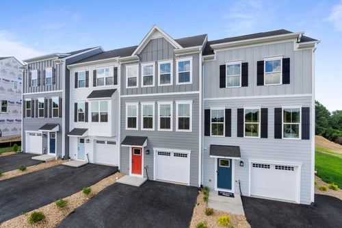 210 Fountainbridge Ct, ROCKINGHAM, VA, 22801 | Card Image