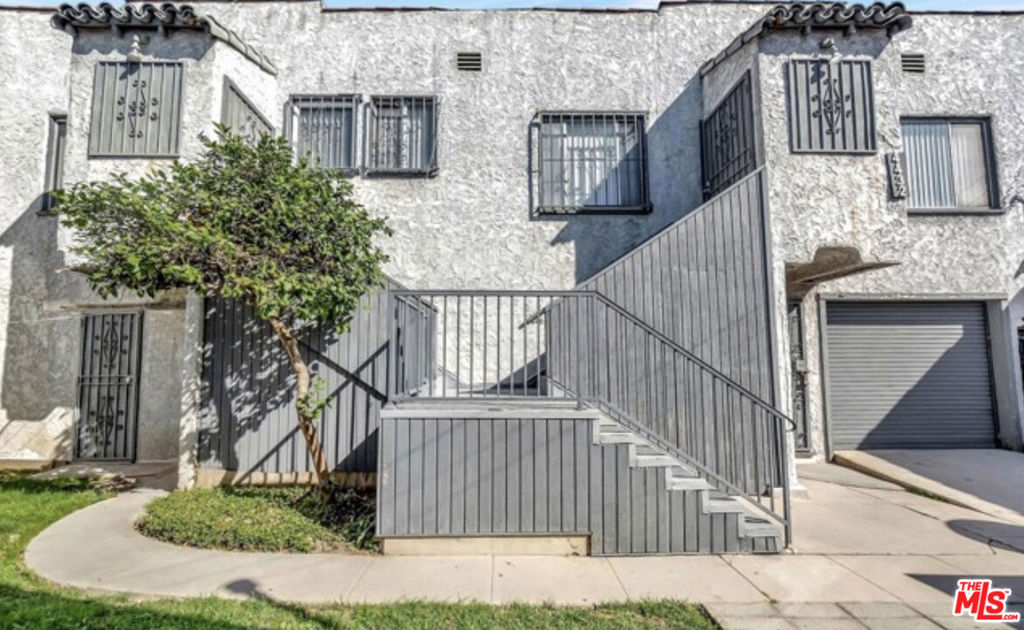 Residential Income in Los Angeles 2