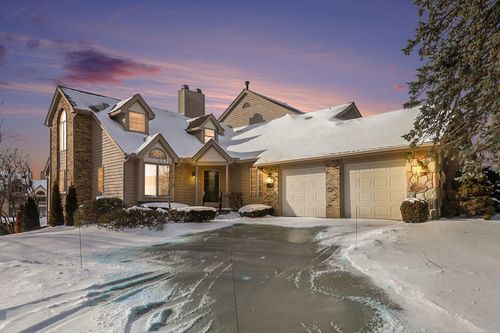 16-18269 Blue Heron Dr E, Northville, MI, 48168-9245 | Card Image