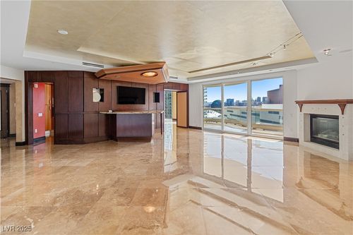 unit-2301-2747 Paradise Rd, Las Vegas, NV, 89109-9067 | Card Image