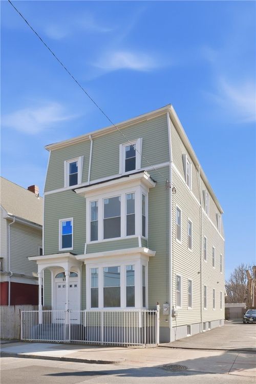 236 Dudley St, Providence, RI, 02907-1011 | Card Image