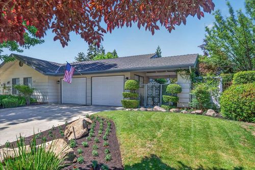 3632 W Beechwood Avenue, Fresno, CA, 93711 | Card Image