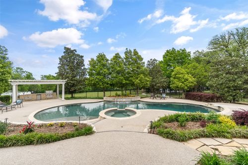 343 Town East Blvd, Sunnyvale, TX, 75182-9121 | Card Image