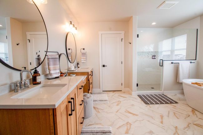 8825 Meadowlake Pkwy Horace MN (31).jpg | Image 55