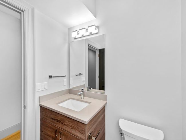 APT-2 - 142 Willard St, Condo with 2 bedrooms, 2 bathrooms and 2 parking in Quincy MA | Image 16