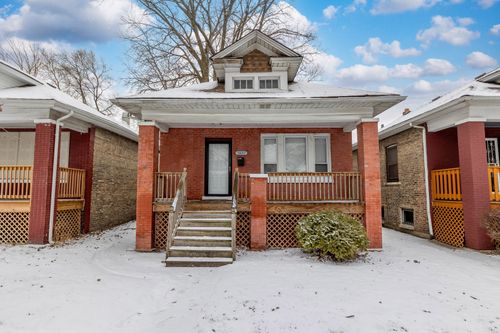7427 S Perry Ave, Chicago, IL, 60621-3409 | Card Image