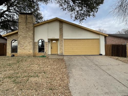2008 Loma Verde Dr, Bedford, TX, 76021-5424 | Card Image