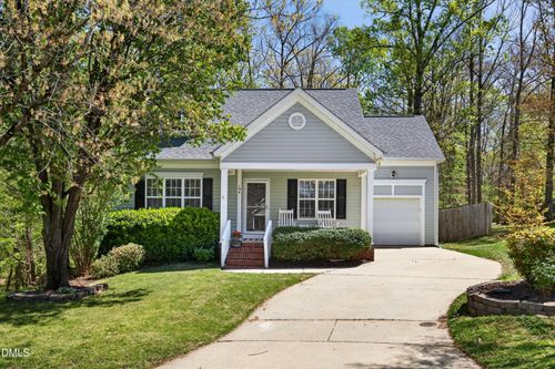 104 Braxton Village Way, Holly Springs, NC, 27540-7566 | Card Image