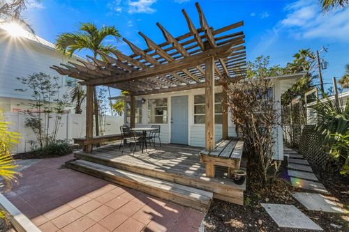 a-520 Spring Ave, ANNA MARIA, FL, 34216 | Card Image