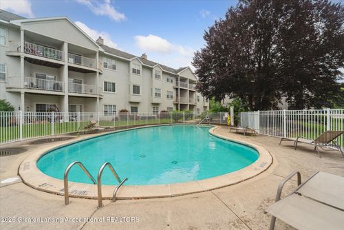202-268 W Saginaw Street, East Lansing, MI, 48823 | Card Image